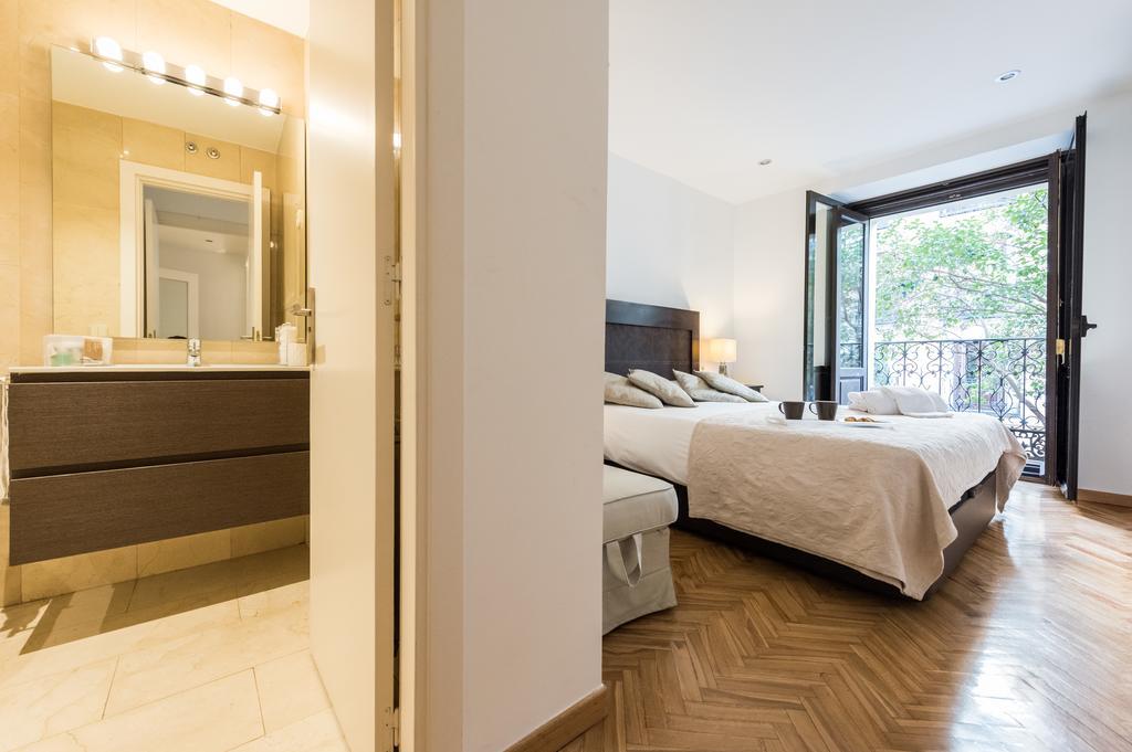 Malasana Boutique Apartman Madrid Kültér fotó